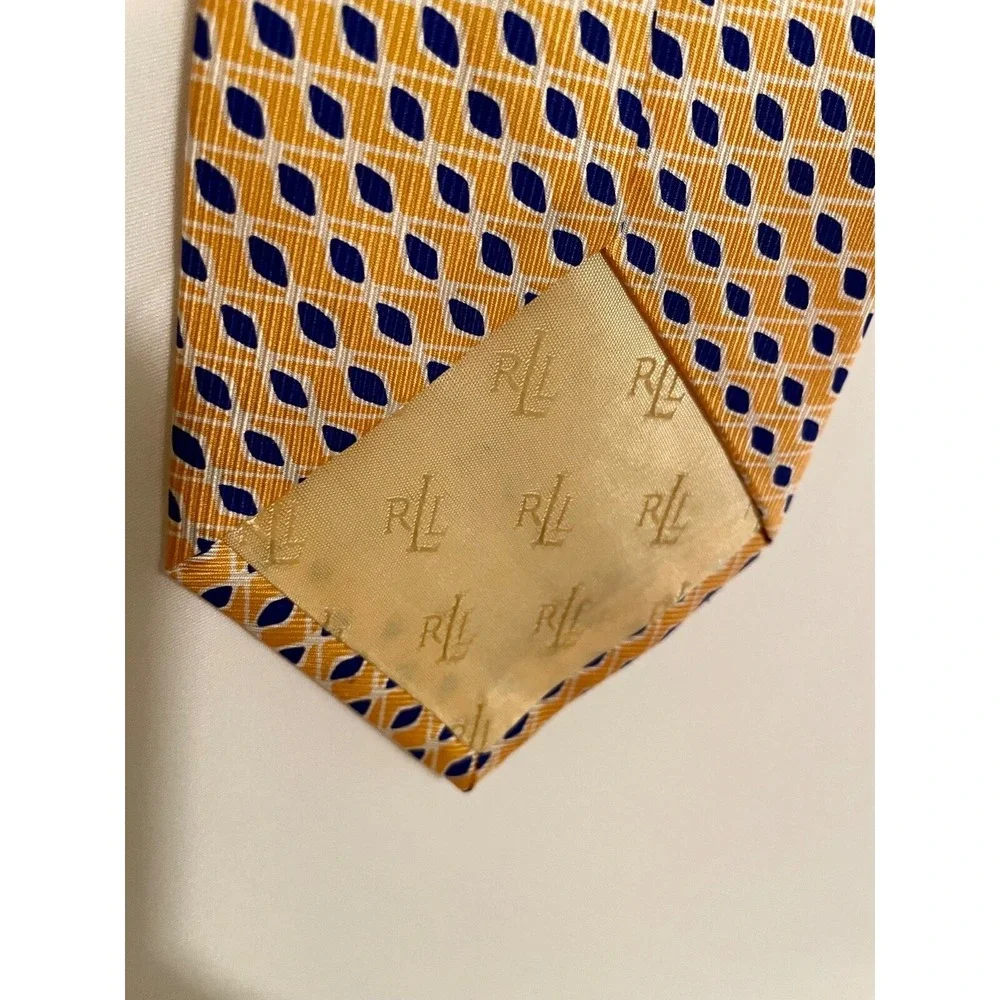 Lauren Ralph Lauren Yellow Geometric 100% Silk‎ Tie Green Label USA 3.75